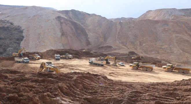  İliç'te 1 işçinin daha cansız bedenine ulaşıldı
